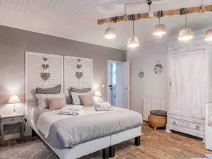 มาร์คีส์ บาร์บอต