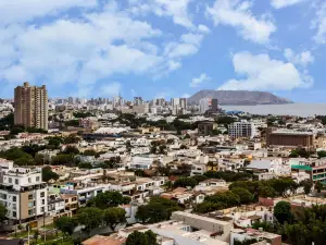 Costa del Sol Wyndham Lima City