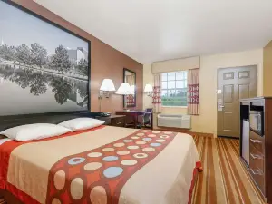Super 8 by Wyndham Big Cabin/Vinita Area