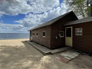 Limberlost Limit 6 Cottage
