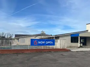 Motel 6 Cross Lanes, WV–Goff Mountain Rd