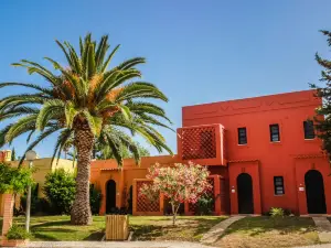 Colina Village