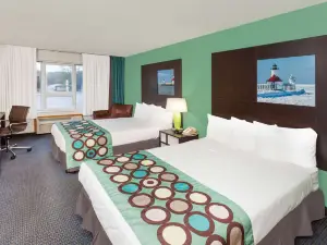 Super 8 by Wyndham Stevensville/St. Joseph