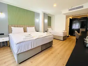 BLESS YOU HOTEL