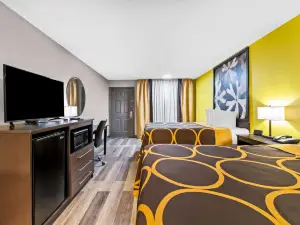 Super 8 by Wyndham Paragould