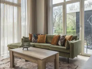 Nice holiday home at a holiday park in Twente