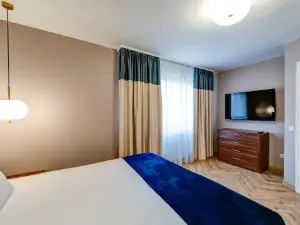 Montana Popa ApartHotel