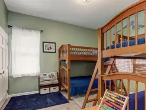 Mountain Acres Retreat - Relax by the wood fireplace and more