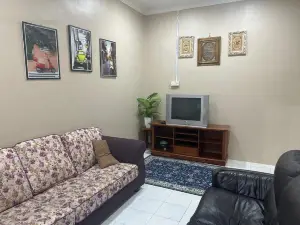 Alim Homestay