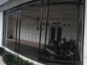 Rumah View Pegunungan Tepi Jalan