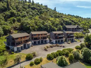 Oreti Village Resort