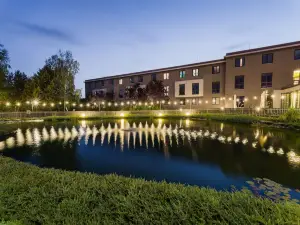 Artis Loft Hotel
