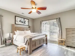 Private Pool & Game Room: Home Near Savannah