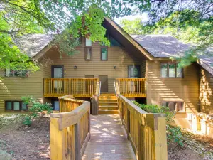 Wintergreen Resort 公寓 w/ 陽台, 0.3 英里到滑雪道