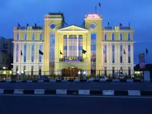 Hotel Dhakad Empire