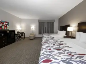 Red Roof Inn & Suites Newburgh - Stewart Airport/ West Point