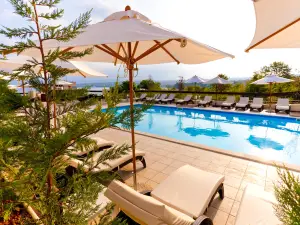 Blue Waves Resort