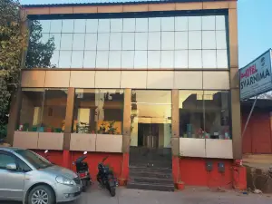 Hotel Svarnima