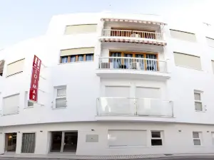 洛伊瑪旅館