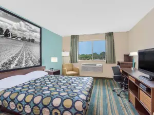 Super 8 by Wyndham Hanover