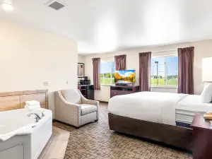 Boarders Inn & Suites by Cobblestone Hotels - Shawano