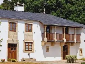 Habitaciones La Cuevona de Guitiriz,Parga, en el camino norte Lugo