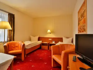 Hotel & Pension Villa Camenz