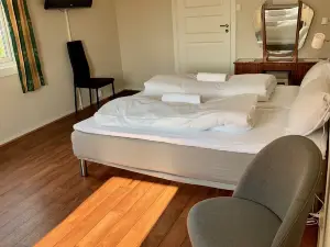 Lodèk Motel
