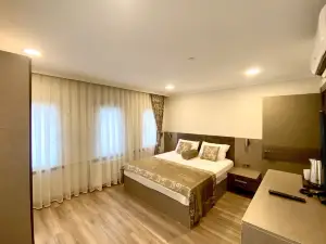 Caykent Suites Deluxe Hotel