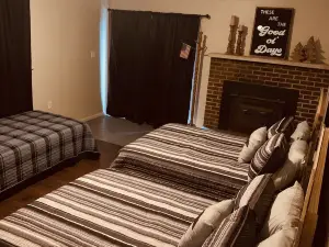 4 bedroom Trail House in Williamson, WV