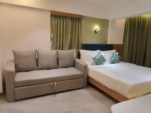 Hotel Vaishnavi Heights,  Solapur