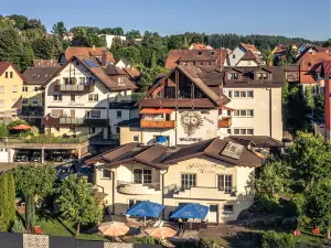 โรงแรม เออร์ซูลา