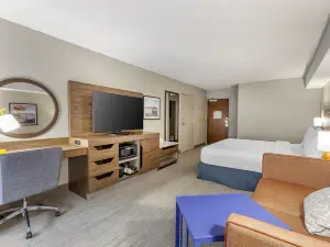 ハンプトン イン ニュー バーン