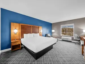 Comfort Inn & Suites Plainville-Foxboro