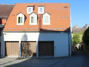 Living & Serviced Apartments by Blauer Wolf
