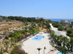 Corfu Hotel