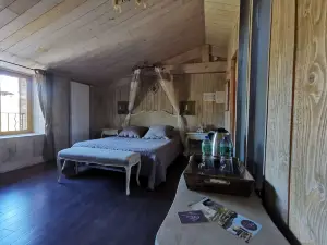 Le Moulin de la Fortie, Maison d'hôtes
