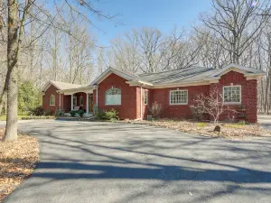 Charming Crete Home with Hot Tub, Deck and Fire Pit