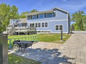 Captains Quarters at St Albans Bay Marina