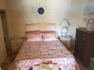 Parker Strip Luxury Casita- Riverfront