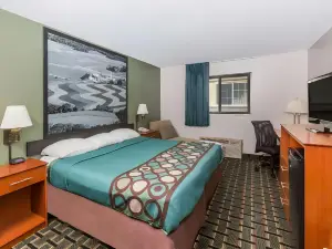 Super 8 by Wyndham Osceola IA