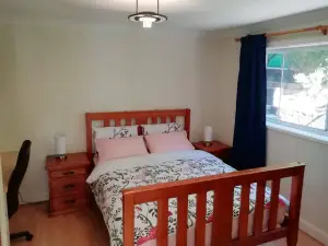 Private suburban apartment (1BR) with private deck