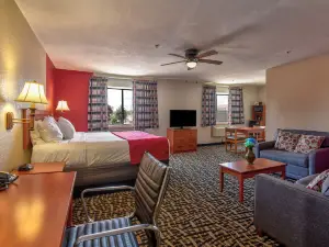 Ramada by Wyndham Oklahoma City Airport North