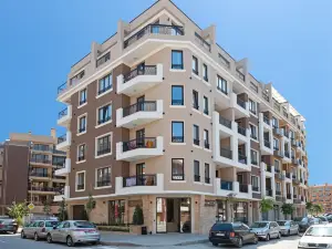 Inter Holiday Apartments