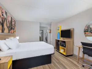 Days Inn by Wyndham Knoxville North