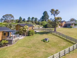 Hazelcreek Cottages