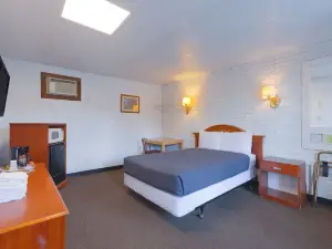 Sonrise Inn Lincoln Hwy by OYO