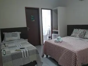 寧靜的石頭旅館