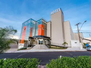 Serata Hotel