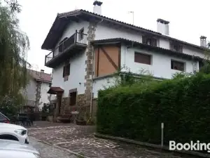 Hostal Rural Donamariako Benta